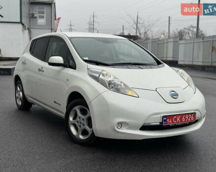 Белый Ниссан Лиф, объемом двигателя 0 л и пробегом 110 тыс. км за 6500 $, фото 1 на Automoto.ua