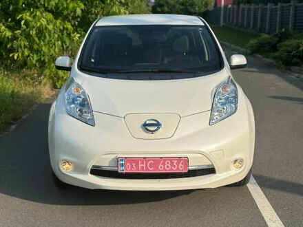 Белый Ниссан Лиф, объемом двигателя 0 л и пробегом 110 тыс. км за 7700 $, фото 1 на Automoto.ua