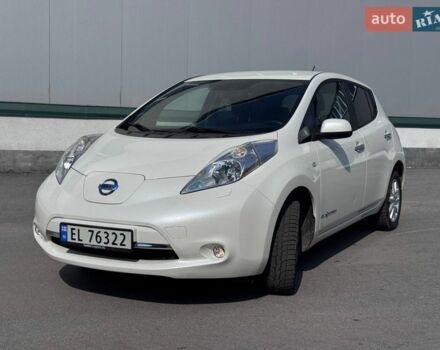 Белый Ниссан Лиф, объемом двигателя 0 л и пробегом 82 тыс. км за 6700 $, фото 1 на Automoto.ua