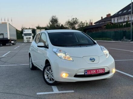 Білий Ніссан Ліф, об'ємом двигуна 0 л та пробігом 104 тис. км за 7700 $, фото 1 на Automoto.ua