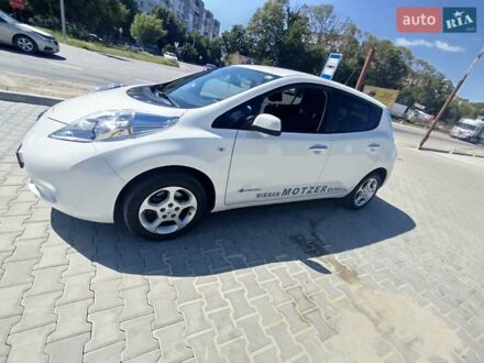 Ниссан Лиф 2016 в Тернополе на Automoto.ua Белый Ниссан Лиф, объемом двигателя 0 л и пробегом 111 тыс. км за 6350 $, фото 1 на Automoto.ua