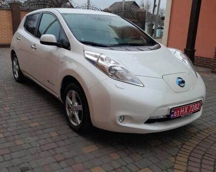 Білий Ніссан Ліф, об'ємом двигуна 0 л та пробігом 133 тис. км за 7900 $, фото 1 на Automoto.ua