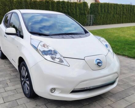 Белый Ниссан Лиф, объемом двигателя 0 л и пробегом 55 тыс. км за 5380 $, фото 1 на Automoto.ua