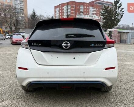 Білий Ніссан Ліф, об'ємом двигуна 0 л та пробігом 63 тис. км за 6231 $, фото 1 на Automoto.ua