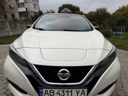 Белый Ниссан Лиф, объемом двигателя 0 л и пробегом 205 тыс. км за 11700 $, фото 1 на Automoto.ua