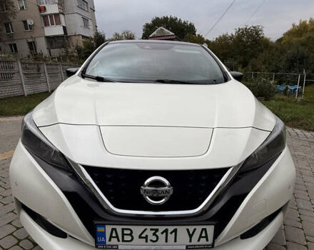 Білий Ніссан Ліф, об'ємом двигуна 0 л та пробігом 205 тис. км за 11700 $, фото 1 на Automoto.ua