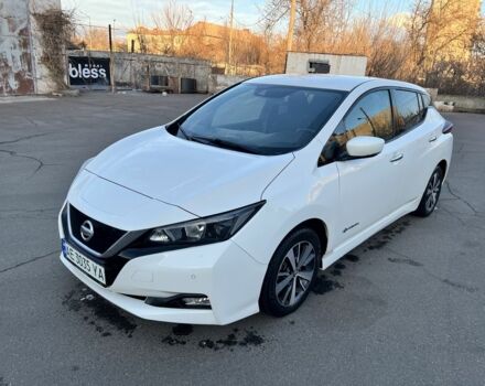 Белый Ниссан Лиф, объемом двигателя 0 л и пробегом 93 тыс. км за 12900 $, фото 1 на Automoto.ua