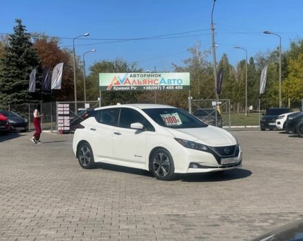 Белый Ниссан Лиф, объемом двигателя 0 л и пробегом 125 тыс. км за 12999 $, фото 1 на Automoto.ua