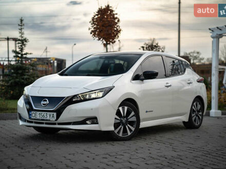 Белый Ниссан Лиф, объемом двигателя 0 л и пробегом 108 тыс. км за 13900 $, фото 1 на Automoto.ua