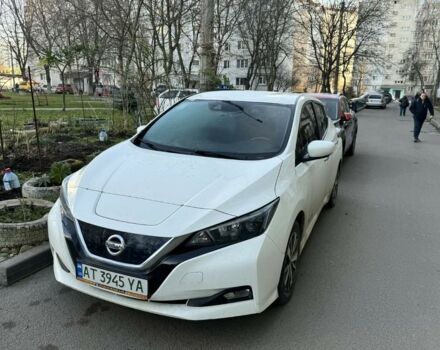 Білий Ніссан Ліф, об'ємом двигуна 0 л та пробігом 51 тис. км за 12000 $, фото 1 на Automoto.ua