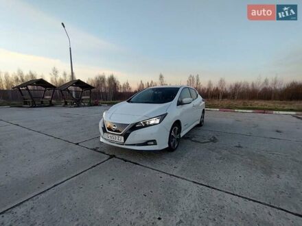 Ніссан Ліф 2019 у Пулини (Червоноармійськ) на Automoto.ua Білий Ніссан Ліф, об'ємом двигуна 0 л та пробігом 175 тис. км за 14399 $, фото 1 на Automoto.ua