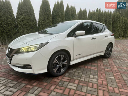 Белый Ниссан Лиф, объемом двигателя 0 л и пробегом 119 тыс. км за 14700 $, фото 1 на Automoto.ua