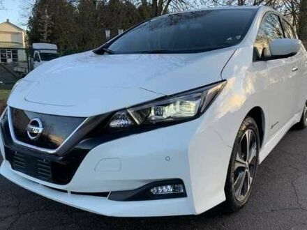 Ниссан Лиф 2019 в Киеве на Automoto.ua Белый Ниссан Лиф, объемом двигателя 0 л и пробегом 78 тыс. км за 8200 $, фото 1 на Automoto.ua