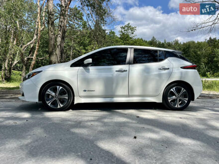 Білий Ніссан Ліф, об'ємом двигуна 0 л та пробігом 22 тис. км за 15000 $, фото 1 на Automoto.ua