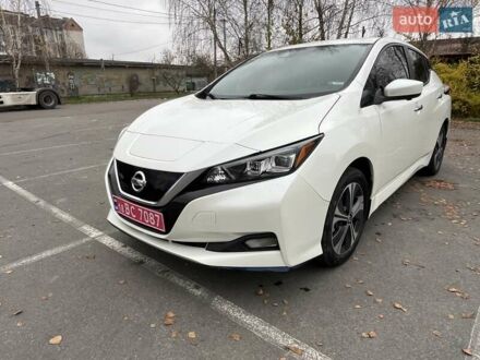 Белый Ниссан Лиф, объемом двигателя 0 л и пробегом 93 тыс. км за 14300 $, фото 1 на Automoto.ua