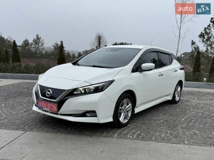Ниссан Лиф 2020 в Днепре (Днепропетровске) на Automoto.ua Белый Ниссан Лиф, объемом двигателя 0 л и пробегом 90 тыс. км за 14300 $, фото 1 на Automoto.ua