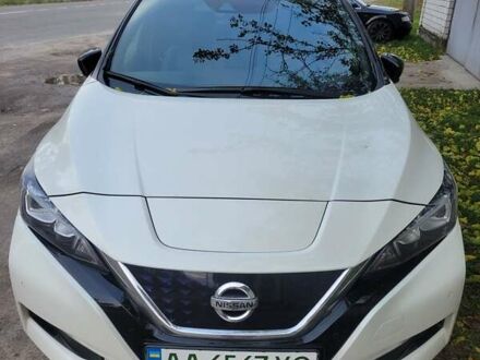 Ниссан Лиф 2021 в Василькове на Automoto.ua Белый Ниссан Лиф, объемом двигателя 0 л и пробегом 98 тыс. км за 17300 $, фото 1 на Automoto.ua