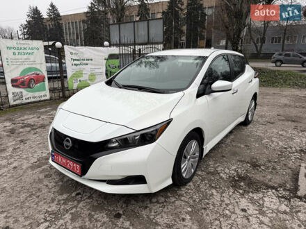 Белый Ниссан Лиф, объемом двигателя 0 л и пробегом 6 тыс. км за 15900 $, фото 1 на Automoto.ua