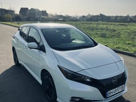 Белый Ниссан Лиф, объемом двигателя 0 л и пробегом 11 тыс. км за 19950 $, фото 1 на Automoto.ua