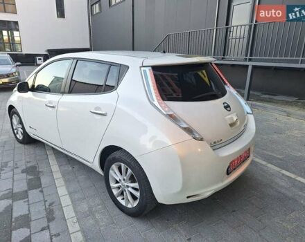 Бежевый Ниссан Лиф, объемом двигателя 0 л и пробегом 102 тыс. км за 7200 $, фото 4 на Automoto.ua