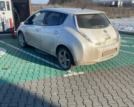 Бежевий Ніссан Ліф, об'ємом двигуна 0 л та пробігом 83 тис. км за 7250 $, фото 1 на Automoto.ua