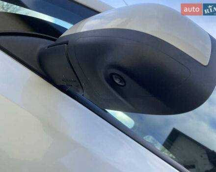 Бежевый Ниссан Лиф, объемом двигателя 0 л и пробегом 160 тыс. км за 7290 $, фото 9 на Automoto.ua