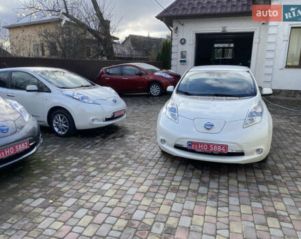 Бежевый Ниссан Лиф, объемом двигателя 0 л и пробегом 160 тыс. км за 7290 $, фото 2 на Automoto.ua