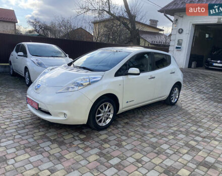 Бежевый Ниссан Лиф, объемом двигателя 0 л и пробегом 160 тыс. км за 7290 $, фото 1 на Automoto.ua