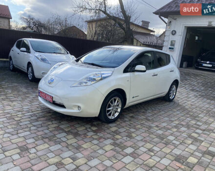 Бежевый Ниссан Лиф, объемом двигателя 0 л и пробегом 160 тыс. км за 7290 $, фото 1 на Automoto.ua