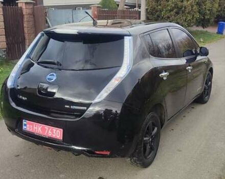 Черный Ниссан Лиф, объемом двигателя 0 л и пробегом 96 тыс. км за 4990 $, фото 3 на Automoto.ua