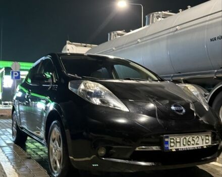 Черный Ниссан Лиф, объемом двигателя 0 л и пробегом 79 тыс. км за 4800 $, фото 3 на Automoto.ua