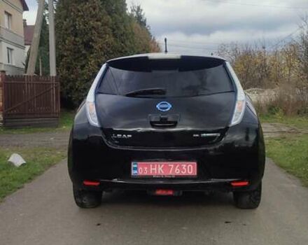 Черный Ниссан Лиф, объемом двигателя 0 л и пробегом 96 тыс. км за 4990 $, фото 12 на Automoto.ua