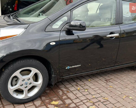 Чорний Ніссан Ліф, об'ємом двигуна 0 л та пробігом 173 тис. км за 5000 $, фото 3 на Automoto.ua