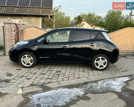Черный Ниссан Лиф, объемом двигателя 0 л и пробегом 170 тыс. км за 5200 $, фото 1 на Automoto.ua