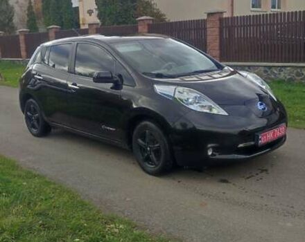 Черный Ниссан Лиф, объемом двигателя 0 л и пробегом 96 тыс. км за 4990 $, фото 9 на Automoto.ua