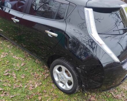 Черный Ниссан Лиф, объемом двигателя 0 л и пробегом 137 тыс. км за 5700 $, фото 4 на Automoto.ua