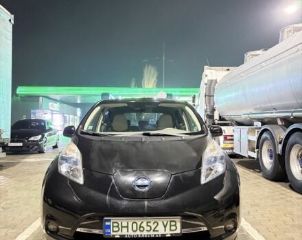 Черный Ниссан Лиф, объемом двигателя 0 л и пробегом 79 тыс. км за 4800 $, фото 1 на Automoto.ua