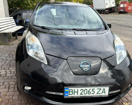 Чорний Ніссан Ліф, об'ємом двигуна 0 л та пробігом 173 тис. км за 5000 $, фото 2 на Automoto.ua