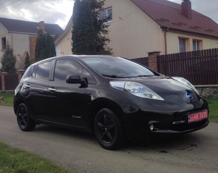 Черный Ниссан Лиф, объемом двигателя 0 л и пробегом 96 тыс. км за 4700 $, фото 1 на Automoto.ua