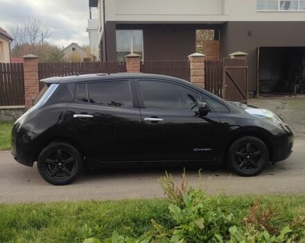 Черный Ниссан Лиф, объемом двигателя 0 л и пробегом 96 тыс. км за 4700 $, фото 6 на Automoto.ua