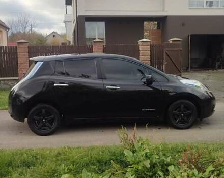 Черный Ниссан Лиф, объемом двигателя 0 л и пробегом 96 тыс. км за 4990 $, фото 14 на Automoto.ua