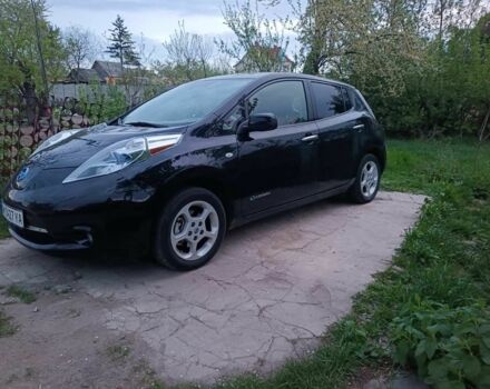 Черный Ниссан Лиф, объемом двигателя 1 л и пробегом 99 тыс. км за 6199 $, фото 1 на Automoto.ua