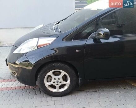 Черный Ниссан Лиф, объемом двигателя 0 л и пробегом 118 тыс. км за 4399 $, фото 5 на Automoto.ua