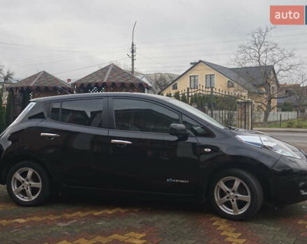 Черный Ниссан Лиф, объемом двигателя 0 л и пробегом 121 тыс. км за 4333 $, фото 6 на Automoto.ua