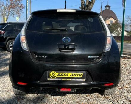 Черный Ниссан Лиф, объемом двигателя 0 л и пробегом 155 тыс. км за 5900 $, фото 4 на Automoto.ua