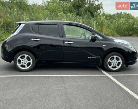 Чорний Ніссан Ліф, об'ємом двигуна 0 л та пробігом 90 тис. км за 5800 $, фото 3 на Automoto.ua