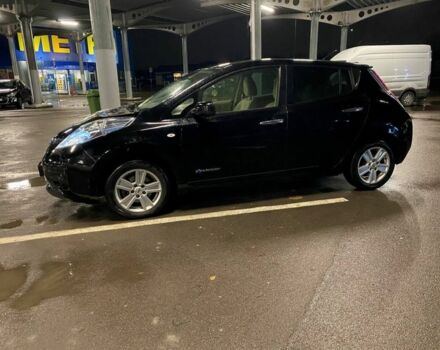 Черный Ниссан Лиф, объемом двигателя 0 л и пробегом 150 тыс. км за 3800 $, фото 2 на Automoto.ua