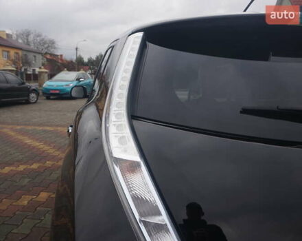 Черный Ниссан Лиф, объемом двигателя 0 л и пробегом 121 тыс. км за 4333 $, фото 24 на Automoto.ua