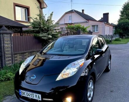 Черный Ниссан Лиф, объемом двигателя 0 л и пробегом 90 тыс. км за 5200 $, фото 1 на Automoto.ua