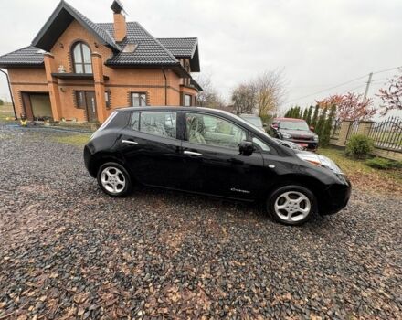 Чорний Ніссан Ліф, об'ємом двигуна 0 л та пробігом 97 тис. км за 4000 $, фото 2 на Automoto.ua